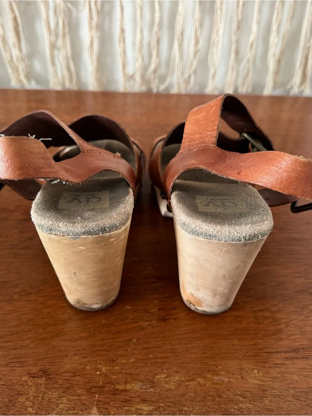 Dolce Vita Brown Leather Platform Sandals Size 9